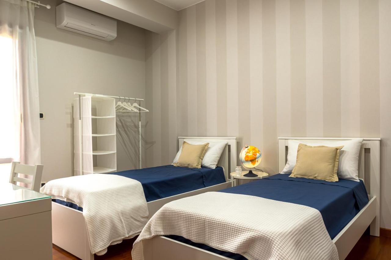 Lilla - Home And Garden Riposto Bagian luar foto