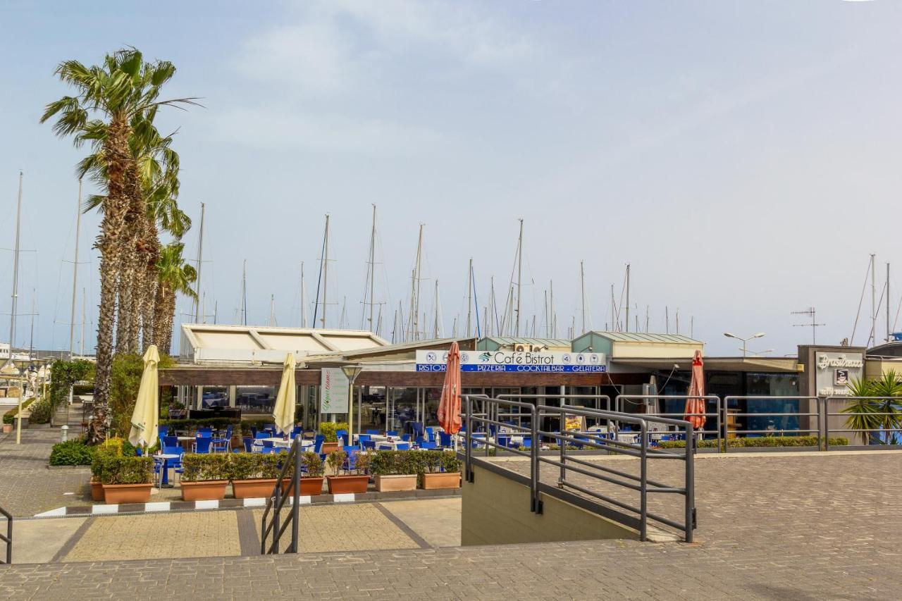 Lilla - Home And Garden Riposto Bagian luar foto